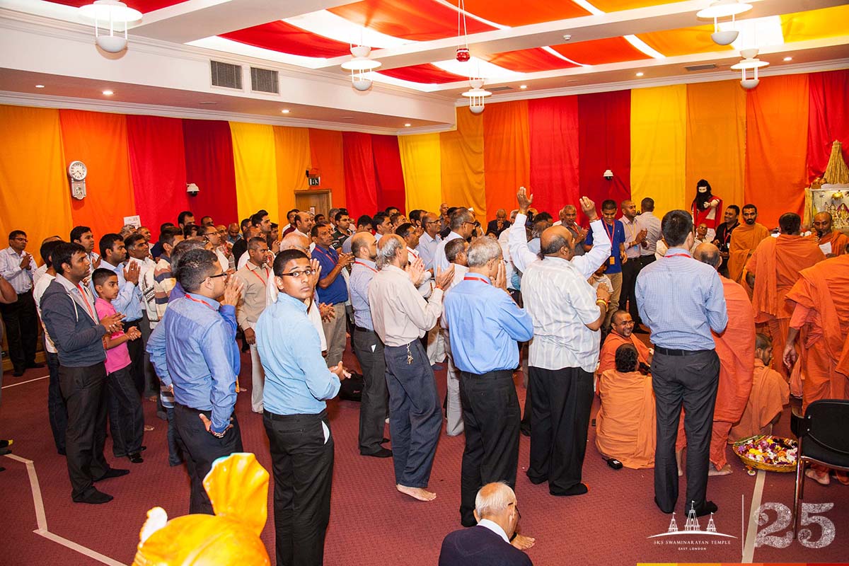 ©1987-2017 SKS Swaminarayan Temple East London
